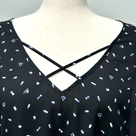 Torrid Top Women's 3 3X Black Cottagecore Boho Beachy Criss Cross Boats Flutter - Picture 3 of 13